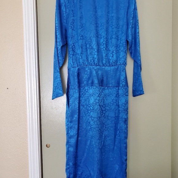 Vintage Dress - Picture 2 of 6